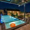 Отель SaffronStays Eden Nashik pet friendly villa with pool jacuzzi & grape farm, фото 8