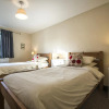 Отель Rock Cottage - 3 Bedroom Holiday Home, фото 4