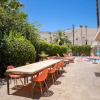 Отель Poolside Fun King Suite, фото 1