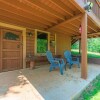 Отель Hidden Haven-peaceful Inviting pet Friendly Cabin, фото 12