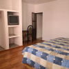 Отель Room in House - Awesome King Room In City Center, фото 3