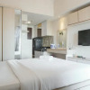 Отель Comfort And Minimalist Studio At Parkland Avenue Apartment, фото 4
