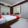 Отель OYO 10638 Chandana Royal Resorts, фото 4