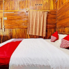 Отель OYO Life 91201 Larasati Homestay Pantai Klayar, фото 12