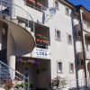 Отель Apartments Lora, фото 1