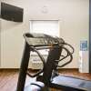 Отель Comfort Suites University Drive, фото 8