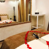 Отель Central Business Suites with Hot Jacuzzi, фото 2