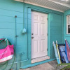Отель Cute & Cozy Florida Duplex: Walk to Beaches!, фото 12