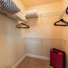 Отель Modern  Mountain view very clean, фото 9