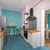 Отель Appartement Coeur de Ville rue Saint-Laud, фото 5