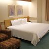 Отель Sleep Inn & Suites, фото 13