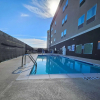 Отель La Quinta Inn & Suites by Wyndham-Red Oak TX IH-35E, фото 25