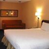 Отель Quality Inn & Suites, фото 2