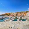 Отель Beau T2 sur le vieux port, centre de Bastia, фото 4