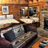 Отель Country Charm - Studio Cabin, фото 3