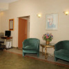 Отель Econo Lodge Lebanon, фото 12