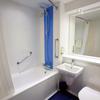 Отель Travelodge Dumfries, фото 7