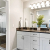 Отель Red Cliffs Getaway 3 Bedroom Townhouse, фото 11