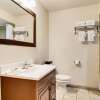 Отель Rodeway Inn & Suites Portland - Jantzen Beach, фото 10