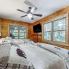 Отель Luxe Smoky Mountains Cabin w/ Hot Tub & Views!, фото 2