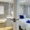 Отель Modern 2BR House & Private Parking & Kid-friendly, фото 7