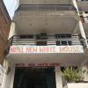 Отель New White House Tikamgarh, фото 3