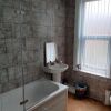 Отель Homebird Property - Ashton House, фото 13