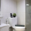 Отель Comfortable And Spacious Studio Apartment At Tamansari La Grande, фото 17