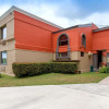 Отель Quality Inn & Suites I-35 near Frost Bank Center, фото 19