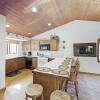 Отель New Listing! Alpine W/ Private Hot Tub 3 Bedroom Home, фото 11