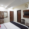 Отель Capital O 8497 Hotel G Suites, фото 4