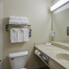 Отель Quality Inn & Suites, фото 9