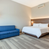 Отель Holiday Inn Express Hotel & Suites Springfield в Спрингфилде
