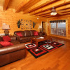 Отель Wavyleaf Retreat - Four Bedroom Cabin, фото 2