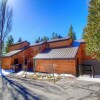 Отель Alpine Getaway 3 Bedroom Home by RedAwning, фото 11