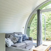 Отель Glamping Pod Two - Holly Tree Barns, фото 16