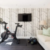 Отель Bright South Kensington Garden Maisonette with AC and Gym Room, фото 14