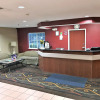 Отель HomeTown Inn & Suites, фото 2