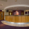 Отель Premier Inn Lauriston Place, фото 2