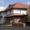 Отель Premier Inn Twickenham East, фото 15