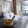 Отель Un Palmier Dans la Chambre, Studio de Standing (Adults Only), фото 1
