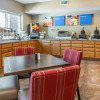 Отель Comfort Inn Denver West Arvada Station, фото 25