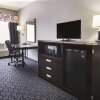 Отель La Quinta Inn & Suites by Wyndham Dallas - Hutchins, фото 24