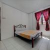 Отель OYO HOME 90800 Rumah Pangi Homestay, фото 6