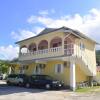 Отель Little Shaw Park Guest House в Очо Риосе