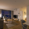 Отель Sky Broadwater Apartments, фото 38
