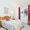 Отель Menorca Sol 1 in Cap d´Artruix, фото 6