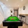 Отель Stunning Bolton Abode - Pool Table, фото 15