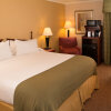 Отель Holiday Inn Express & Suites Greensboro-(I-40 Wendover), an IHG Hotel, фото 4