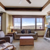 Отель Slopeside  At Base Of Peak 8, Sleeps 6! 1 Bedroom Condo by RedAwning, фото 20